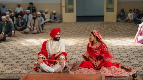 Sikh Wedding Ceremony — Dunwin Drive Gurudwara, Mississauga Sikh couple during Anand Karaj at Dunwin Drive Gurudwara, Mississauga